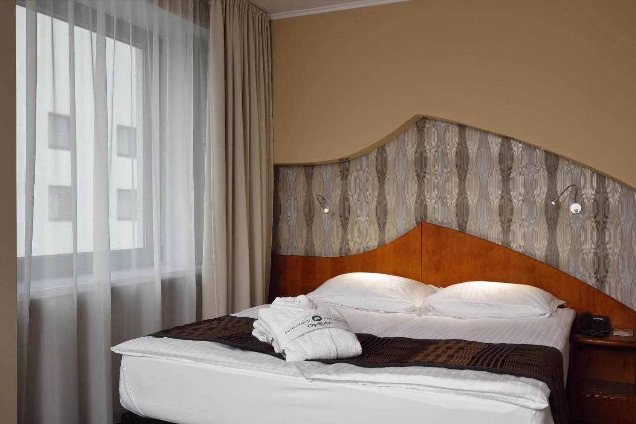 Hotel City Hotel