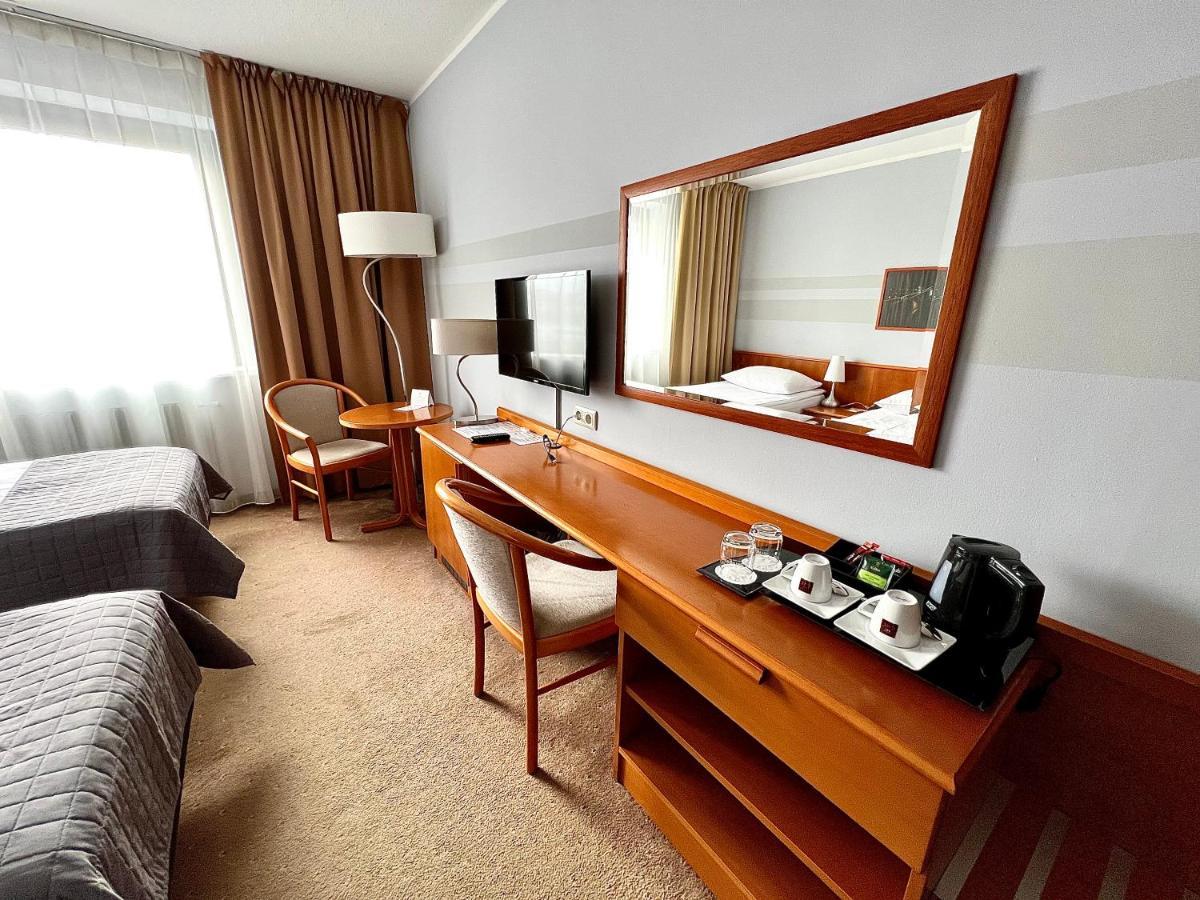 City Hotel 4*